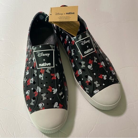 Disney Parks x NATIVE Brand Minnie Mouse rubber waterproof Shoes black NEW 9/11 - Picture 2 of 11